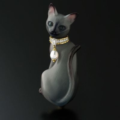 塩島敏彦 ブローチ 猫 パートドヴェール.jpg